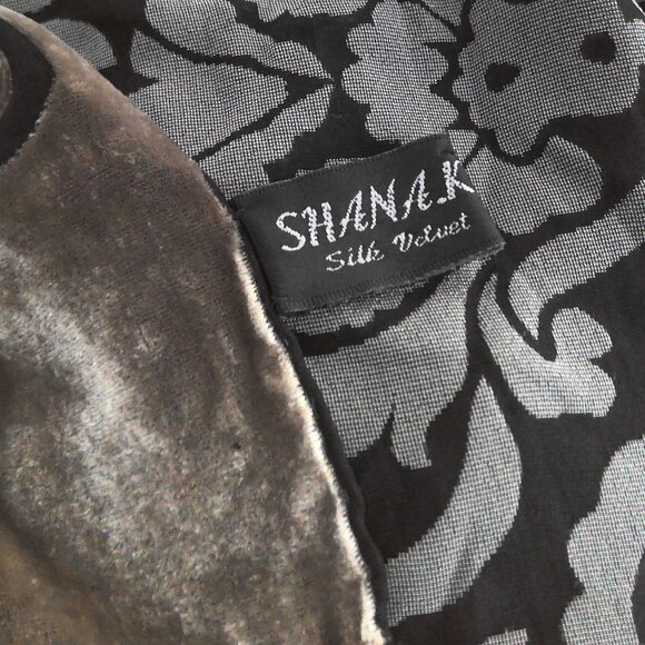 Shanak Silk Velvet Scarf Wrap Shawl Taupe & Black Fringed Brocade Burnout EUC - Picture 4 of 5
